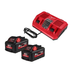 M18 HNRGO4-802 ENERGY KIT 18V COMPOSTO DA: 2 BATTERIE 18V 8 Ah + CARICABATTERIE DOPPIO DFC cod. 4932492936