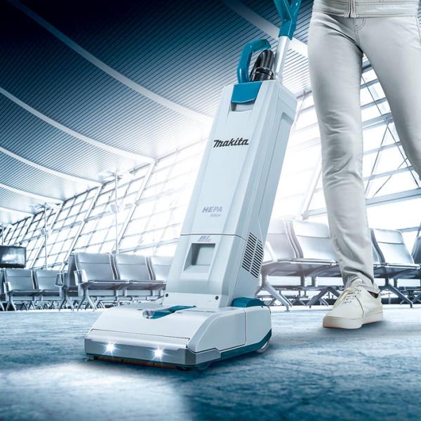 Cleaners Makita: La Pulizia Diventa Wireless